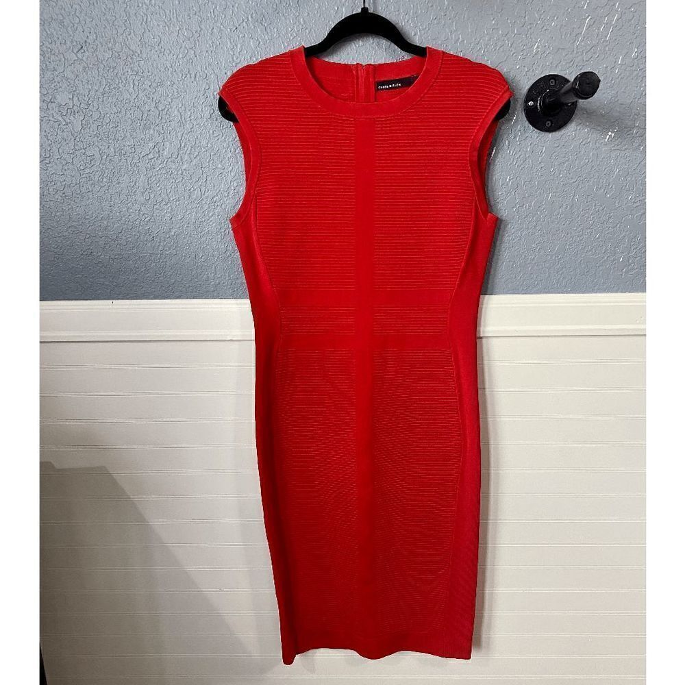 Karen Millen Women's Crew Neck Sleeveless Sheath Dress Red